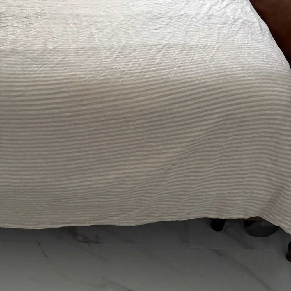 Quince white neutral